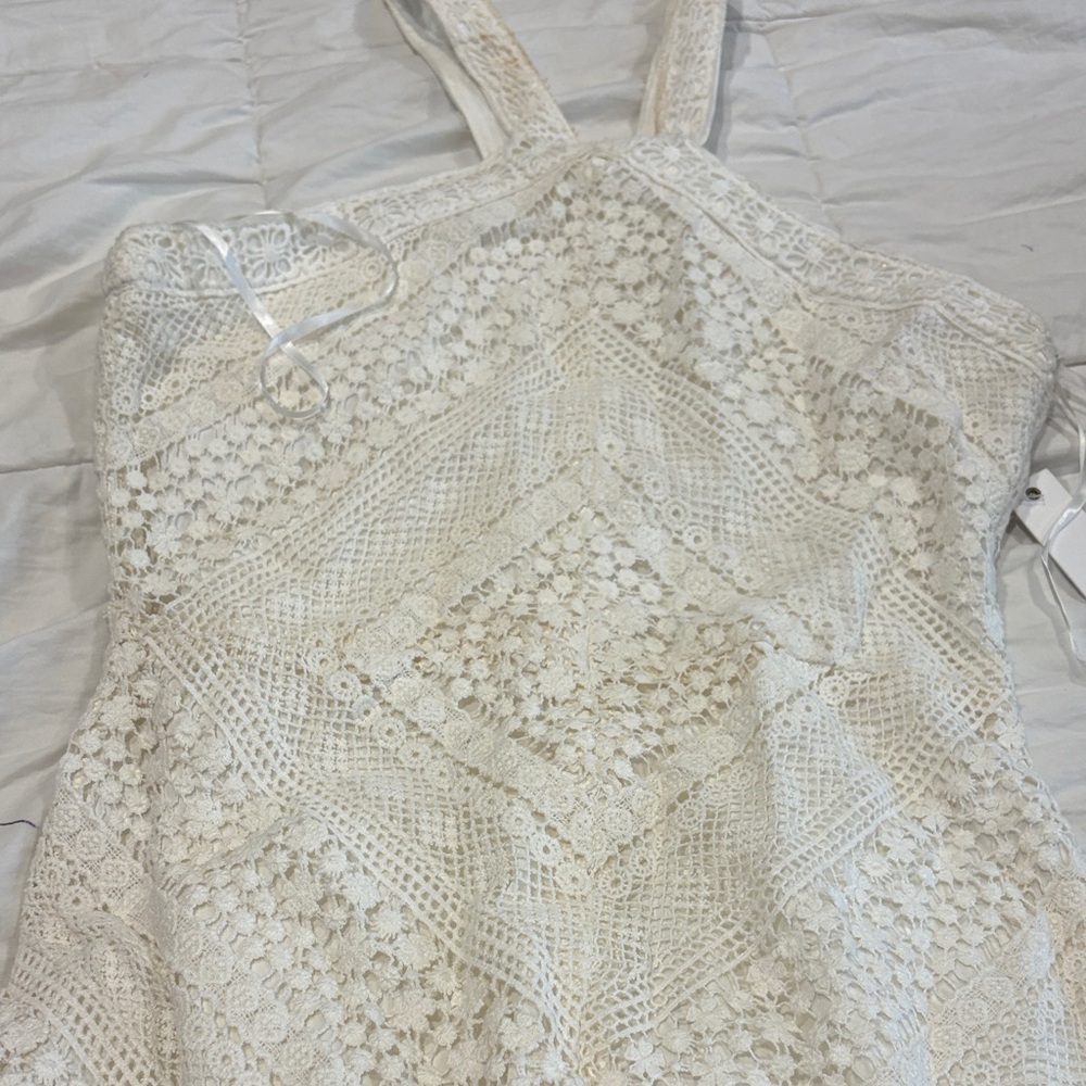 Elegant Lace Halter Dress